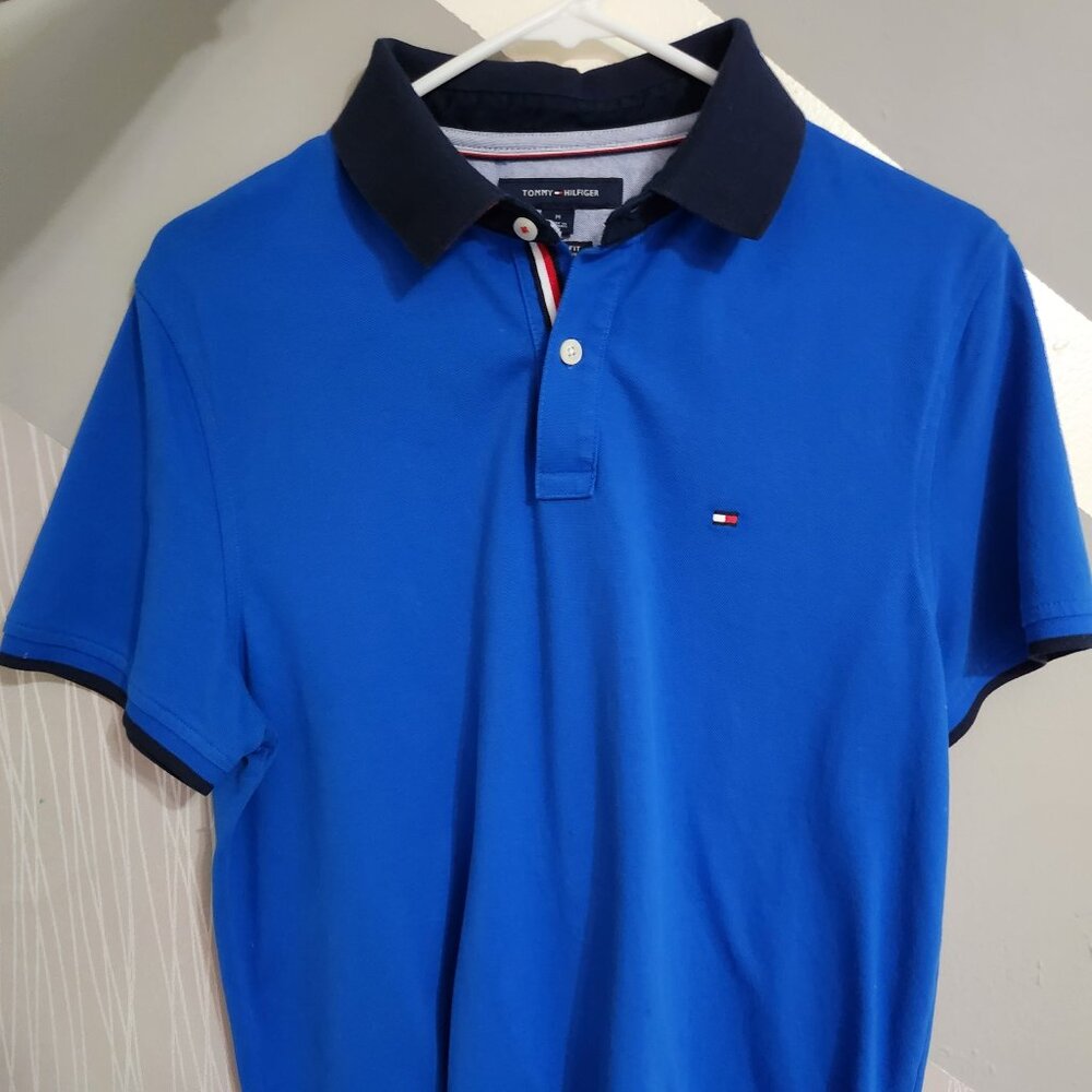 like new Tommy polo